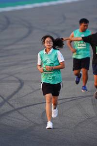 BIB: 51966
                            <button type="button" onclick="openModal(10515014)" class="btn btn-primary btn-sm float-right btn-popup" data-toggle="modal" data-target=".modal-high-quality">
                        <i class="fas fa-shopping-cart"></i> Add to Cart
                    </button>
                                            <button type="button" onclick="isThisMe(10515014, true)" class="btn btn-success btn-sm float-right btn-popup btn-isme hidden" data-toggle="tooltip" data-placement="bottom" title="นี่คือรูปของคุณใช่ไหม คลิกที่นี่เพื่อเอาเข้าอัลบั้ม">
                        <i class="fas fa-plus"></i> Add to album
                    </button>
                    <button type="button" onclick="isThisMe(10515014, false)" class="btn btn-warning btn-sm float-right btn-popup btn-isnotme hidden">
                        <i class="fas fa-ban"></i> Remove from album
                    </button>